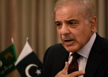 PM welcomes Arbitration Court’s ruling on Indus Waters dispute