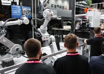 Pakistan explores industrial partnerships during high-level visit to Russia