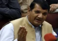 Federal Minister Ameer Muqam slams Ali Amin Gandapur over 90-day movement remarks