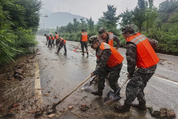 Torrential Rains Trigger Deadly Floods in Northern China: Over 38 Dead, Tens of Thousands Displaced
