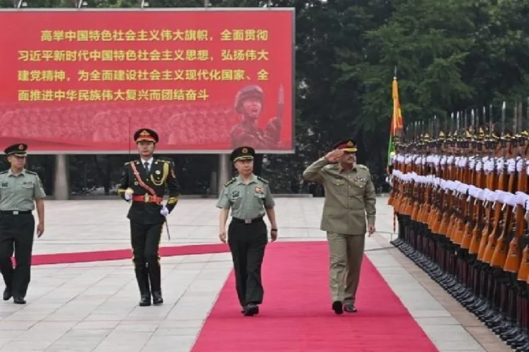 Pakistan, China Pledge Deeper Defence and Regional Cooperation During COAS Visit