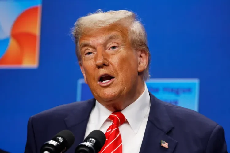 US imposes new sanctions on Iran and Lebanese Hezbollah