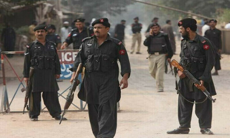 Zardari converts FC into federal force with nationwide Powers