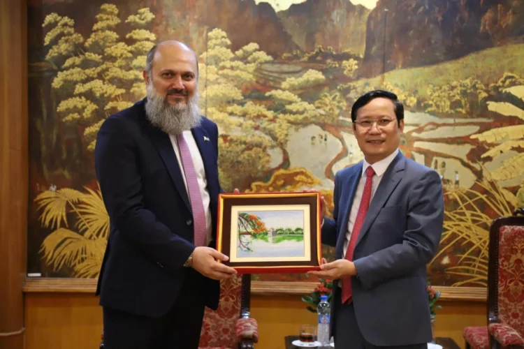 Pakistan, Vietnam Set Sights on Stronger Trade Partnership