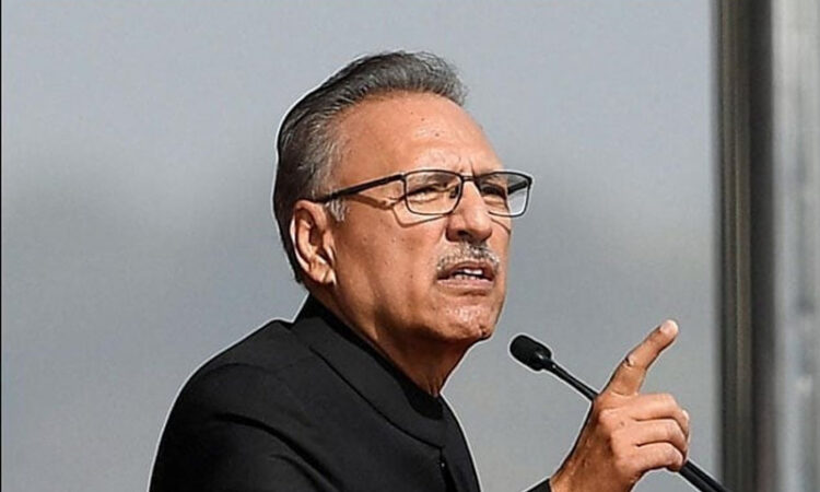 Petition seeking FIR against former President Arif Alvi for ‘Disrespectful’ comments Rejected