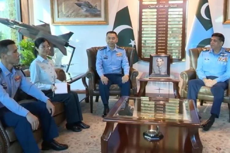 Pakistan, China air forces pledge deeper cooperation