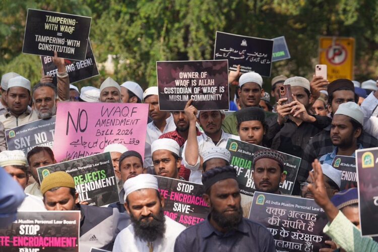 Massive protest in India against Waqf Amendment Bill, opposition vows to fight “Anti-Muslim” legislation