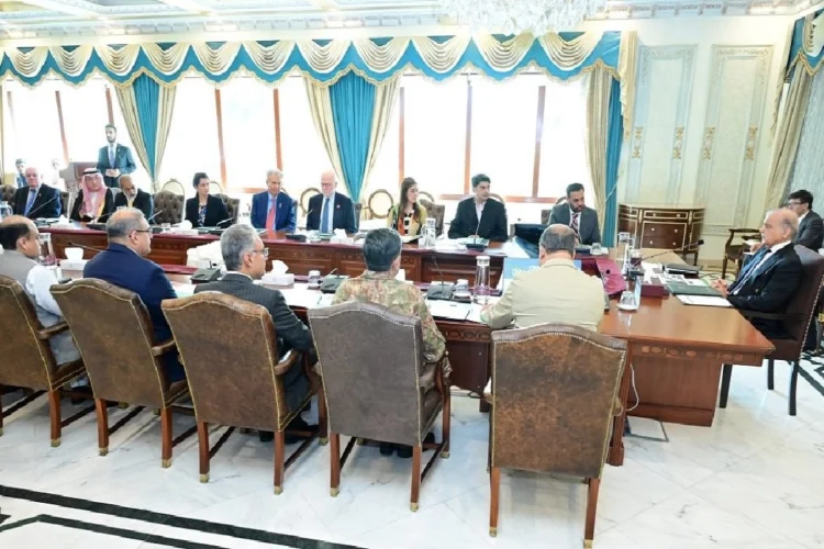 PM stresses accelerated efforts to eradicate polio from Pakistan