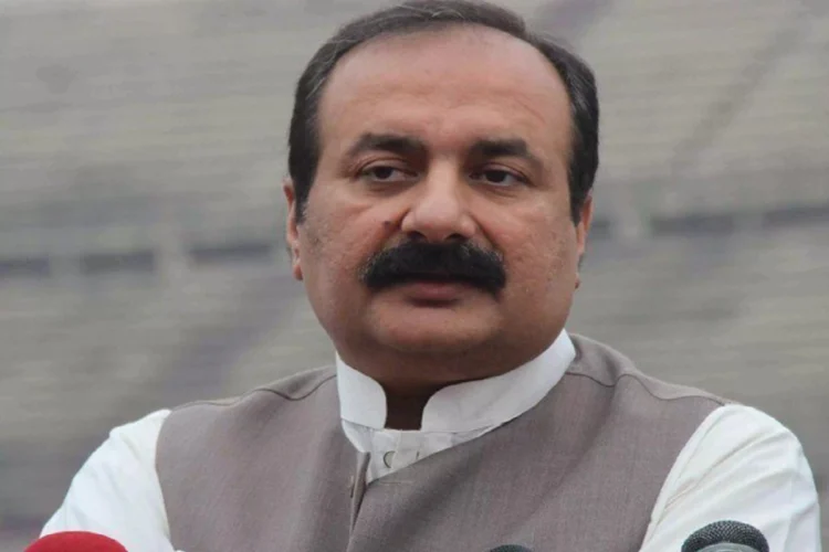 Chairman PMYP engages youth interns at Parliament, emphasizes role in strengthening democracy