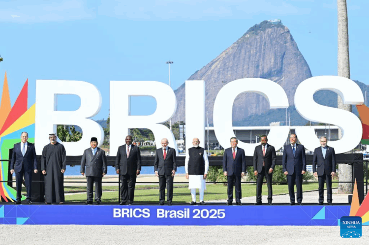 Chinese premier calls on BRICS to be vanguard in advancing global governance reform