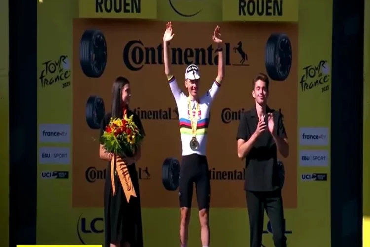 Pogacar Edges Van der Poel in Sprint to Claim 100th Career Victory