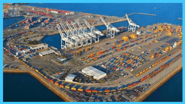 Pakistan to Launch Solar Energy Project at Gwadar Port to Enhance Operations