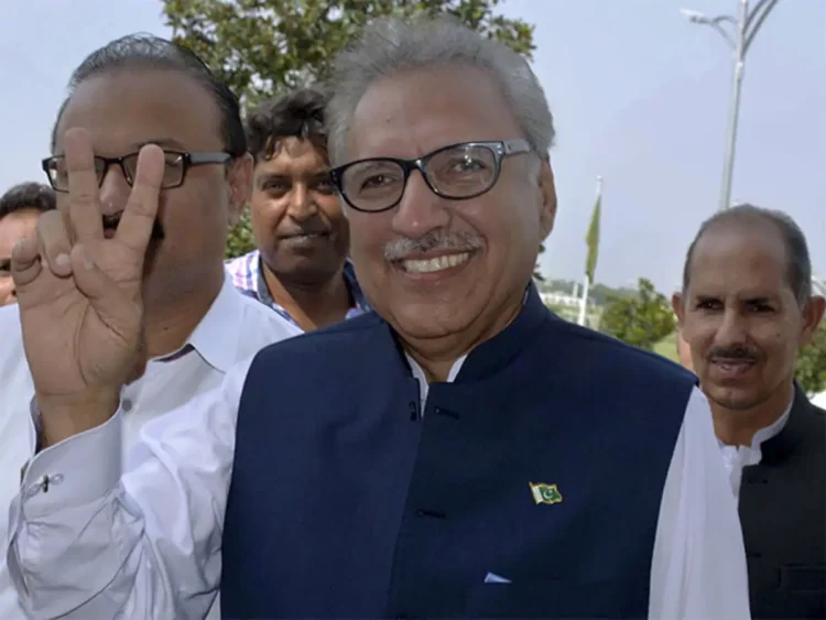 SHC bars arrest of former president Arif Alvi and family in blasphemy case