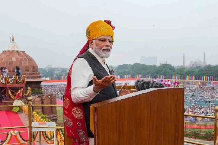 Modi’s Independence Day Address Triggers Fierce Opposition Backlash