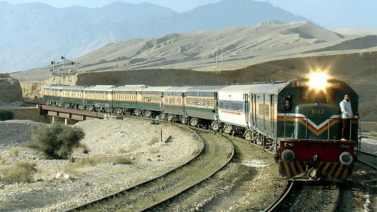 Gunshots Fired at Pilot Engine Near Jaffer Express Route; Train and Passengers Safe, Confirms Pakistan Railways