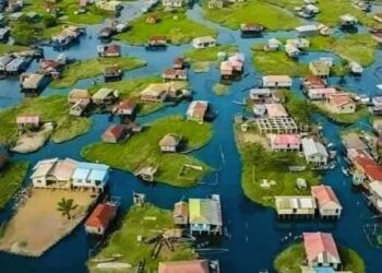 Ganvie: Africa’s Floating “Venice” Thriving on Lake Nokoué