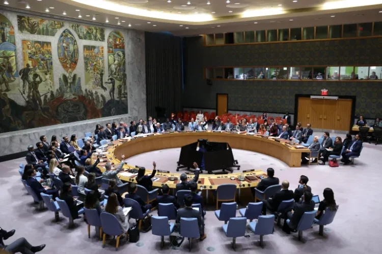 UN Security Council Rejects Russia-China Push to Delay Iran Sanctions Reimposition
