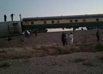 Blast Derails Jaffar Express in Balochistan, Four Injured
