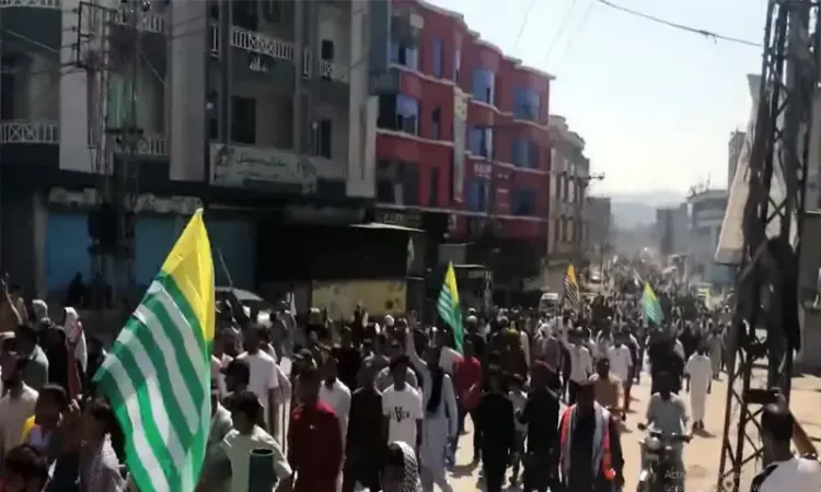 Complete Shutdown and Communication Blackout Paralyse AJK Amid JAC Protest
