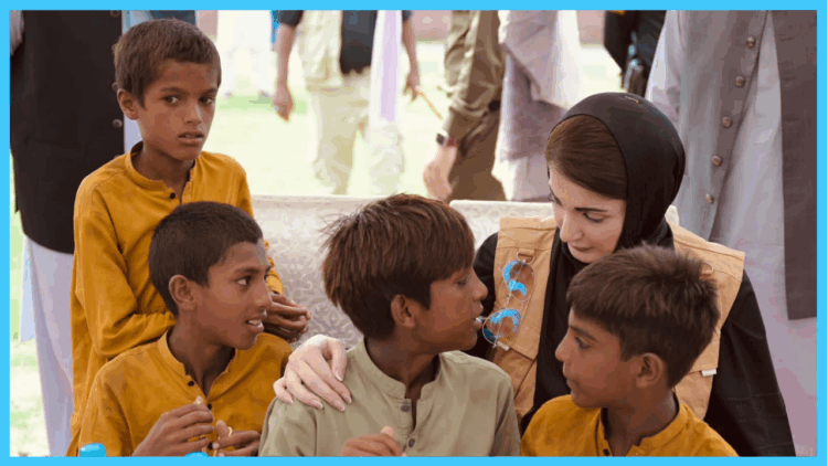 Punjab CM Maryam Nawaz Reviews Flood Situation in Jhang, Orders Use of Advanced Technology in Rescue Ops