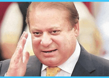 Nawaz Sharif Departs for London, Likely to Meet Heads of State in Qatar