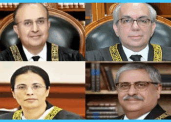 Judges refuse to attend full court meeting, term it a “stamp of approval”