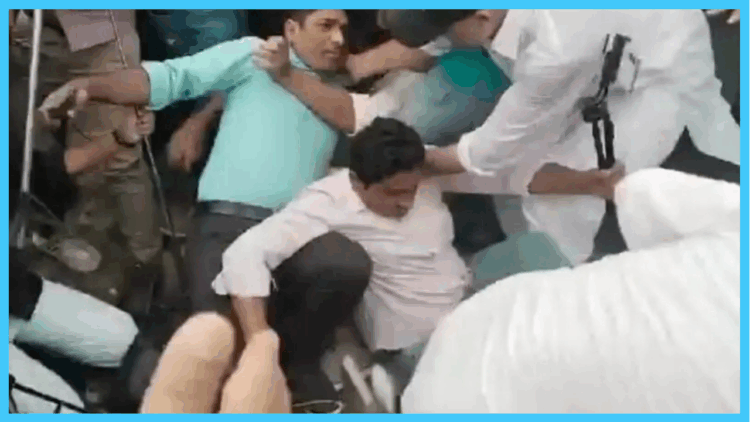 FIR Registered Against Aleema Khan, Naeem Panjutha Over Journalist Assault