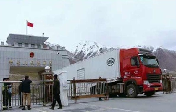 Traders call off over two-month sit-in at Sost Dry Port, Pak-China trade resumes