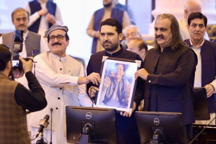 PTI’s Sohail Afridi Elected New KP Chief Minister Amid Opposition Walkout and Gandapur Resignation Row