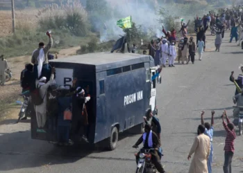 Punjab Forwards Summary to Centre for Banning TLP; Crackdown Intensifies Across Province