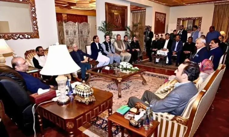 PPP Moves to Oust AJK PM, Plans New Government with Zardari’s Approval