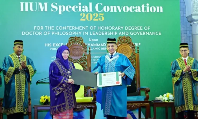 PM Shehbaz Receives Honorary PhD in Malaysia, Signs Key Trade and Cooperation Accords