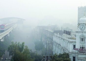 Lahore Tops World Pollution Index as Smog Chokes Punjab’s Capital