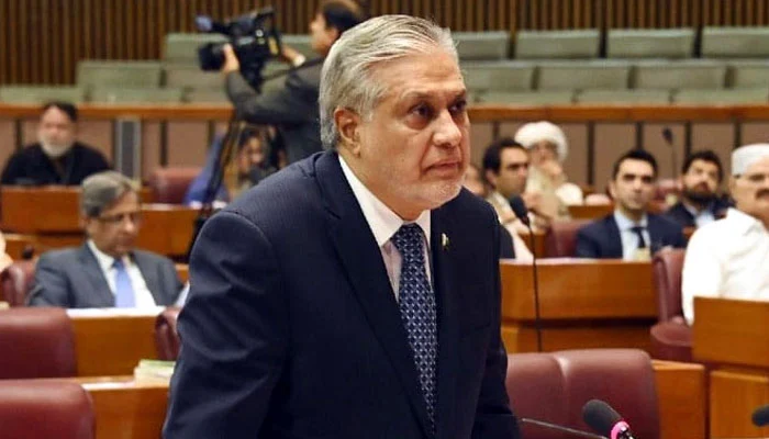 Ishaq Dar reiterates Pakistan’s resolve to fight terrorism, urges Afghanistan to stop militants using its soil