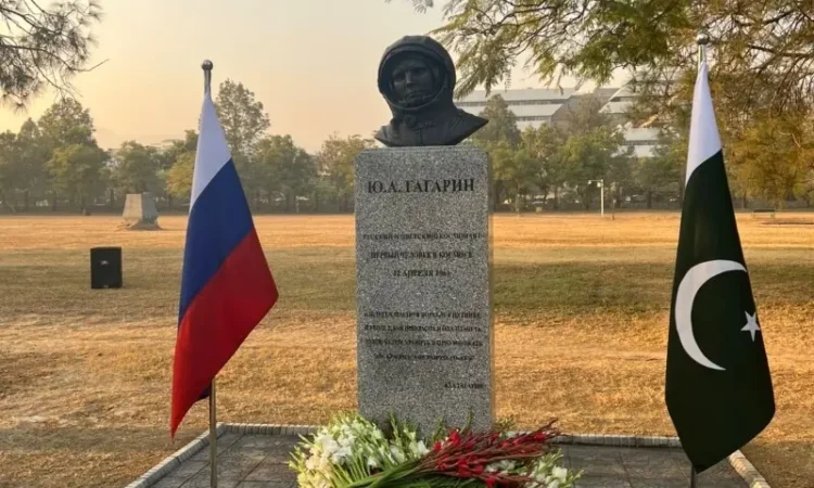 Monument of First Human in Space Yuri Gagarin Unveiled in Islamabad