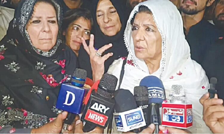 Tarar criticises Imran Khan’s sisters for speaking to Indian media