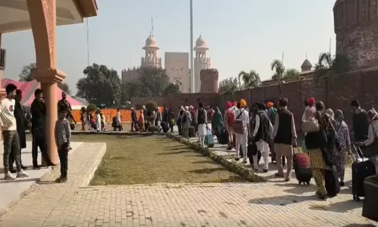 Over 2,000 Sikh Pilgrims Return Home After Concluding 10-Day Visit for Guru Nanak’s Birth Anniversary