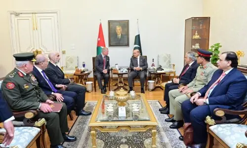 Pakistan, Jordan vow ‘zero tolerance’ for displacement of Palestinians, push for stronger bilateral ties