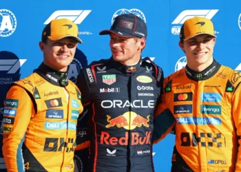 McLaren’s Norris, Piastri Battle Verstappen for F1 Title Showdown in Abu Dhabi