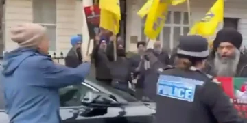 Tensions Flare Outside Bangladeshi High Commission in London During Rival Protests