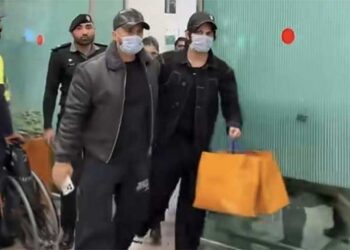 Why Was Rajab Butt Deported From UK? YouTubers Butt and Nani Wala return to Pakistan