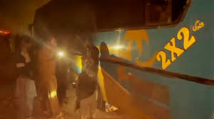 Nineteen Men Kidnapped in Armed Attack on Sindh-Quetta Bus, Women Passengers Released