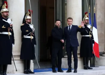 European leaders rally behind Zelensky as US-Ukraine talks stall; Trump’s envoy heads to Moscow