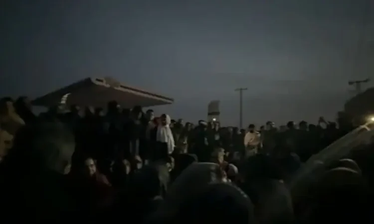 PTI Founder’s Sisters, Supporters Continue Sit-in Near Adiala Jail Over Denied Meeting