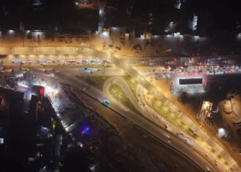 Design flaw mars Iqbal Chowk T-Junction Flyover, Rawalpindi-bound traffic left stranded