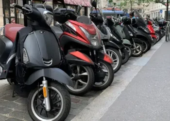 Federal Govt Launches Major EV Subsidy Scheme to Promote Clean Transport