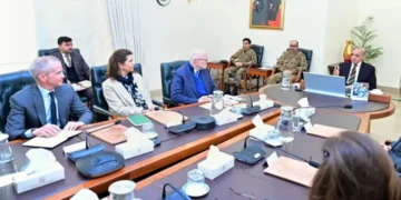 PM Shehbaz Reaffirms Commitment to Polio Eradication During Meeting with Gates Foundation Official
