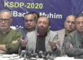 MQM-P’s Farooq Sattar Demands Resignations of Sindh CM, Karachi Mayor over Gul Plaza Fire