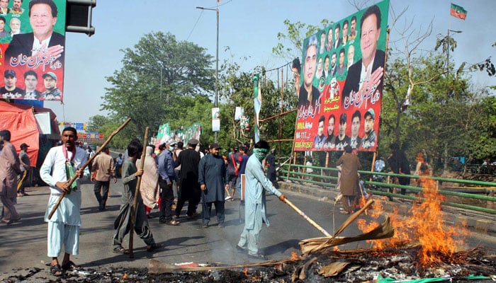 PTI Forms Punjab Legal and Welfare Committee for Jailed Workers