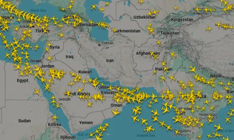 Airlines Suspend Middle East Flights After US and Israel Strike Iran